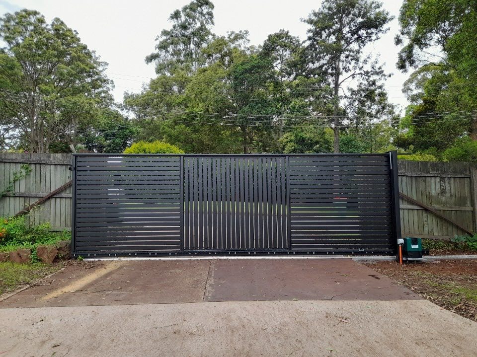 Slide Gate